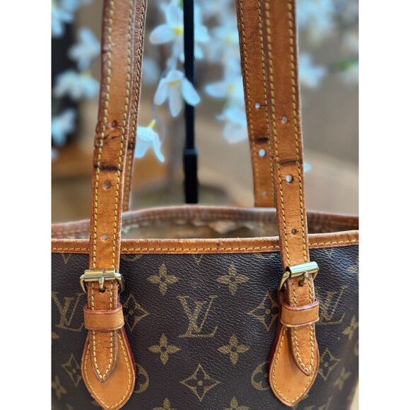 LOUIS VUITTON Petit Bucket PM Monogram Canvas (Inside deteriorated ) - Picture 3 of 16